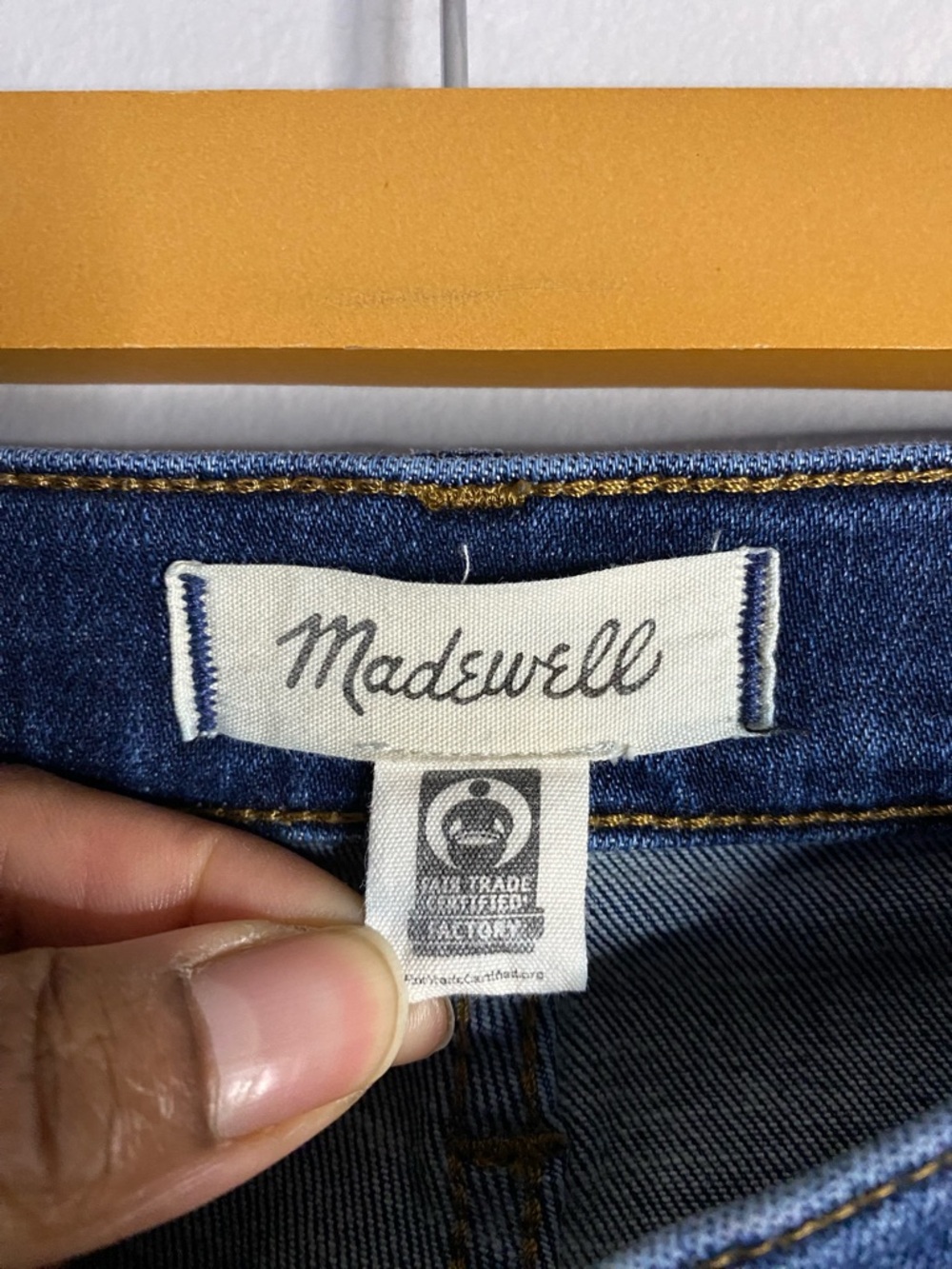 Madewell Women's Medium Wash 10" High Rise Skinny Instacozy Edition Jeans - Picture 4 of 10